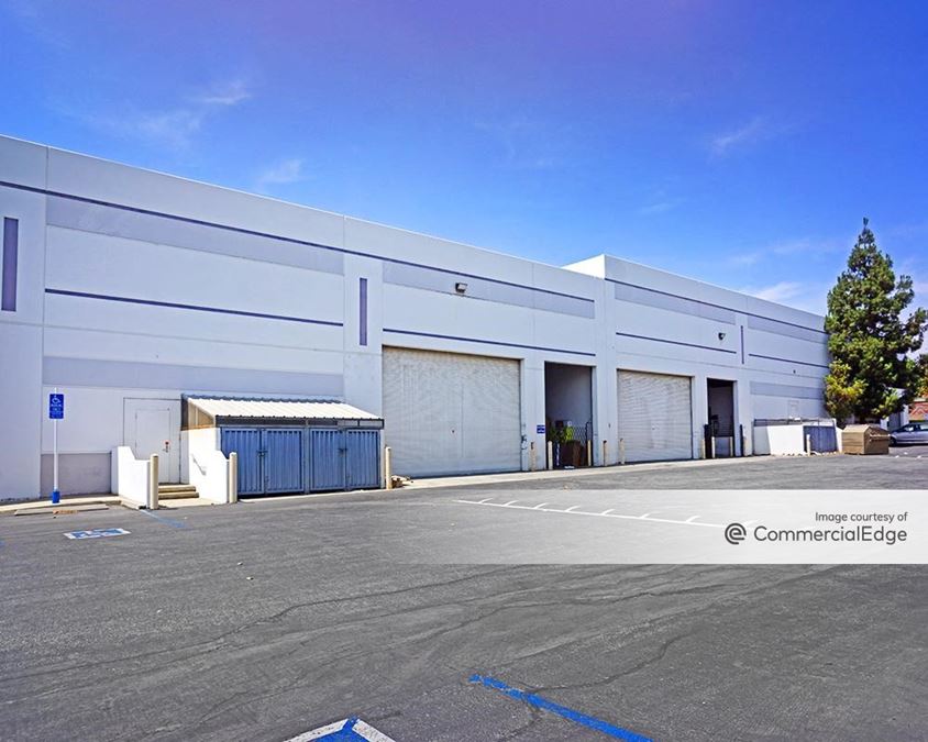 16438-valley-blvd-la-puente-ca-industrial-building