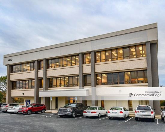 Green Valley Office Park - Friendly Center Bldg
