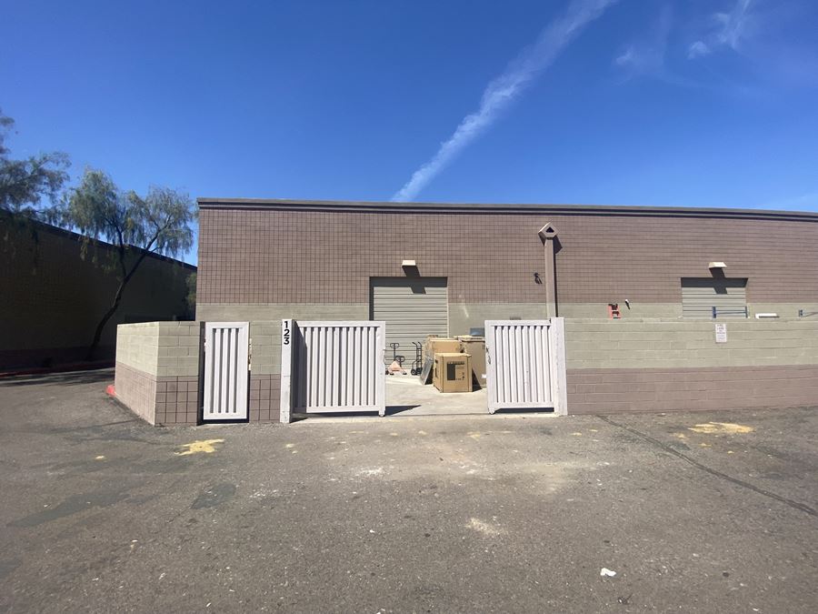 219 S William Dillard Dr