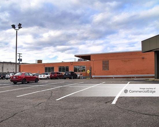 3300, 3334 & 3449  East Jefferson Avenue