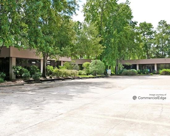 Stonehollow Place