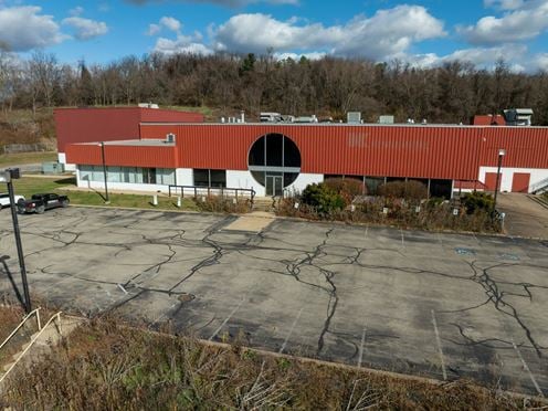 +/- 70,000 Industrial Building For Sale