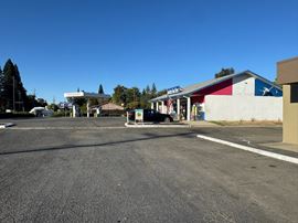 5660-5666 Main Ave