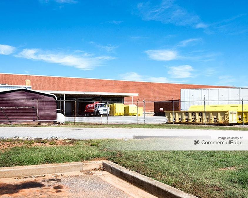 1428 Pearman Dairy Road 1428 Pearman Dairy Road Industrial Building