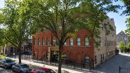 Multi-Family space for Sale at 2548 S Homan Ave in Chicago