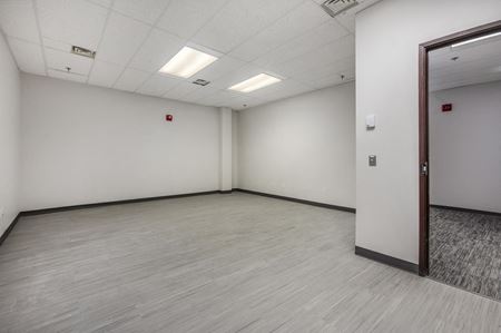 Suite 401 Space Photo Gallery 6