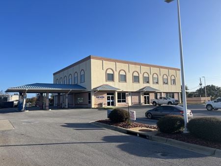 Photo of commercial space at 1300 Shoreline Dr in Gulf Breeze