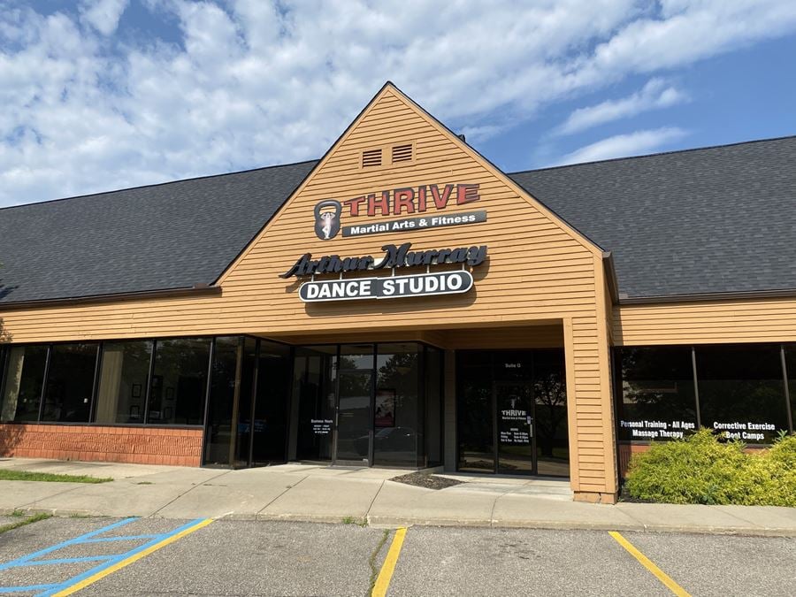 Ann Arbor Retail | Office Suite with OH Door for Lease