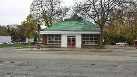 Office space for Rent at 1824 East Michigan Avenue in Lansing