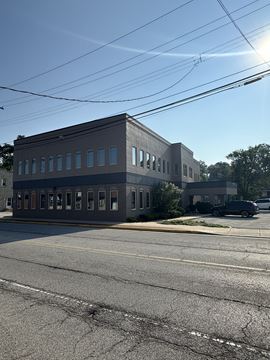 131-39 S Broad Street