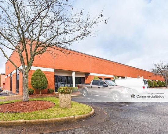 Thimble Shoals Business Center