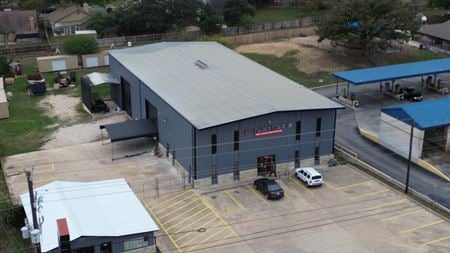 Office space for Rent at 11495 Toepperwein Rd in Live Oak