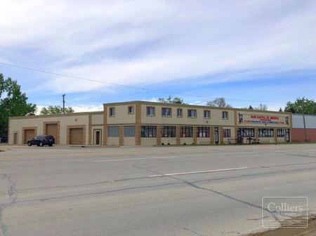 INDUSTRIAL / RETAIL FACILITY FOR SALE - Warren