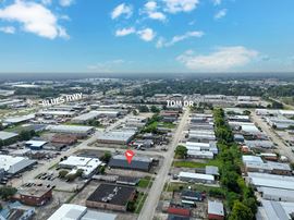 Five-Suite Office Building Minutes From I-12