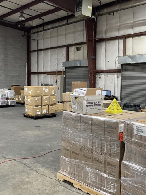 Nashville, TN Warehouse for Rent  #1596 | 500-14,000 sq ft available