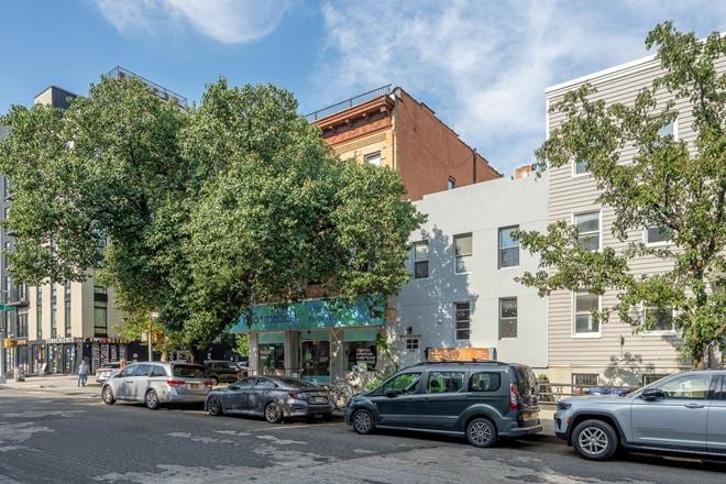 306-308 Graham Avenue