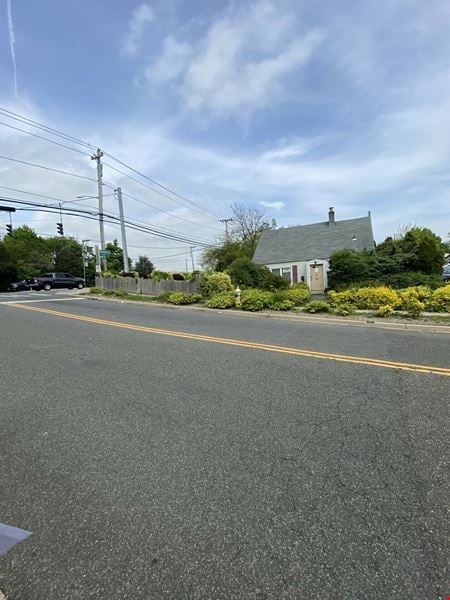 Photo of commercial space at 1 Ranch Ln in Levittown