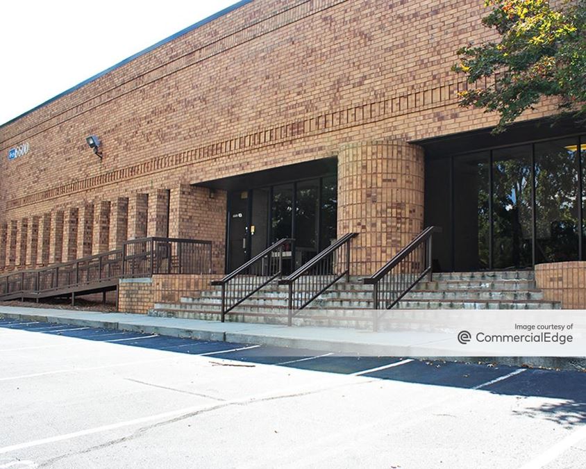 6600 Jimmy Carter Blvd, Norcross Industrial Space For Lease
