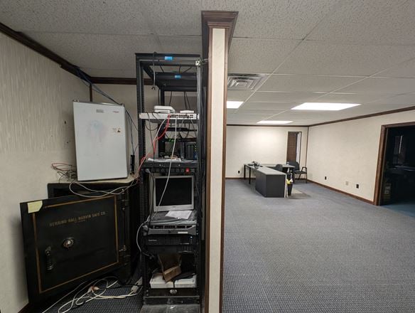 1605 W Candletree Dr Suite 107