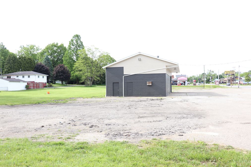 1475 Massillon Rd