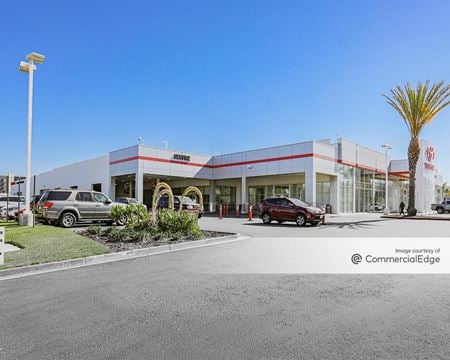 Retail space for Rent at 5910 Mission Gorge Road in San Diego