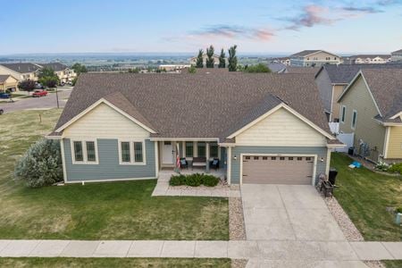 Office space for Sale at 3225 Wheat Ridge St in Williston