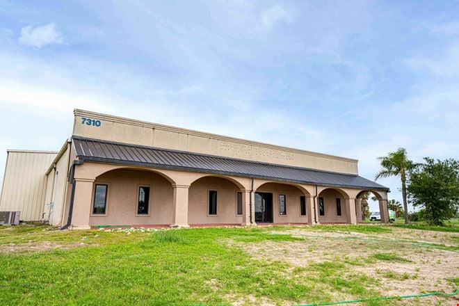 ±24,116 SF Industrial Warehouse | 8.41 ±AC |  Zoned Industrial | Edinburg, TX
