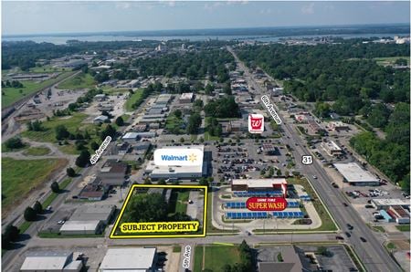 Photo of commercial space at 1225 5th Ave SE in Decatur