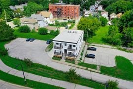 1295 Holmden Ave