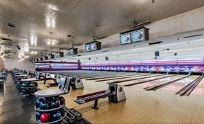 High Sierra Lanes - Bowling