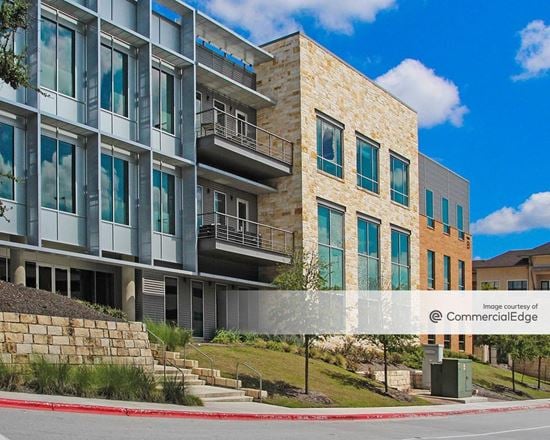 HILL COUNTRY GALLERIA B