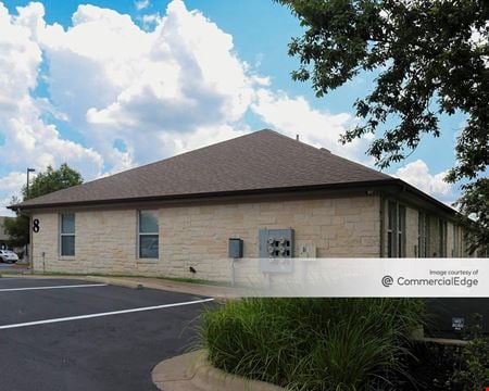 Office space for Rent at 1508 Dessau Ridge Lane in Austin