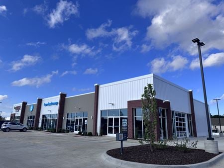 Office space for Rent at 4607 E 53rd Street in Davenport