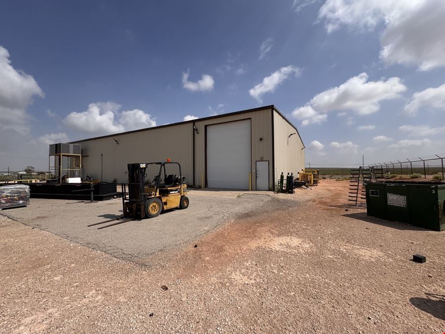 Climate Controlled ±10,625 SF on 2.5 Acres