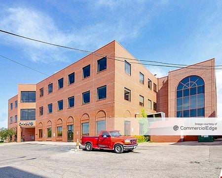 Office space for Rent at 111 E Court St in Flint