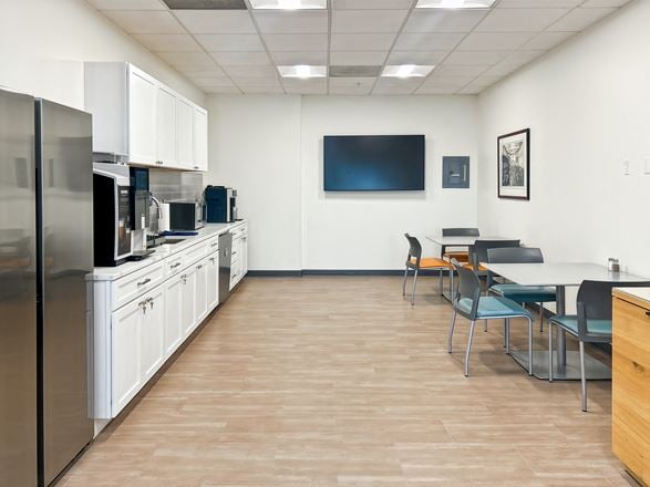 Regus - Chicago - Jefferson Park