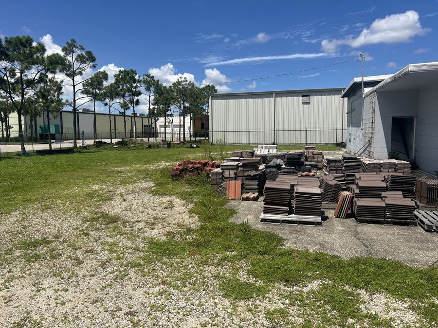 10,000 SF Warehouse on 1 AC For Lease