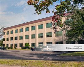 480 North Belt
