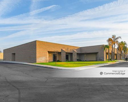 Office space for Rent at 7500 District Blvd in Bakersfield