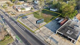 ˜ 0.5 Acre Tract w. 100' Frontage