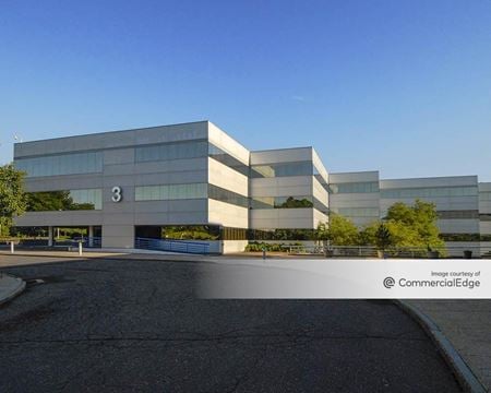 Commercial space for Rent at 3 Waterside Crossing in Windsor