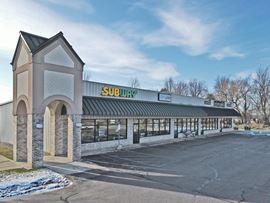 Laingsburg Town Plaza Mid Box