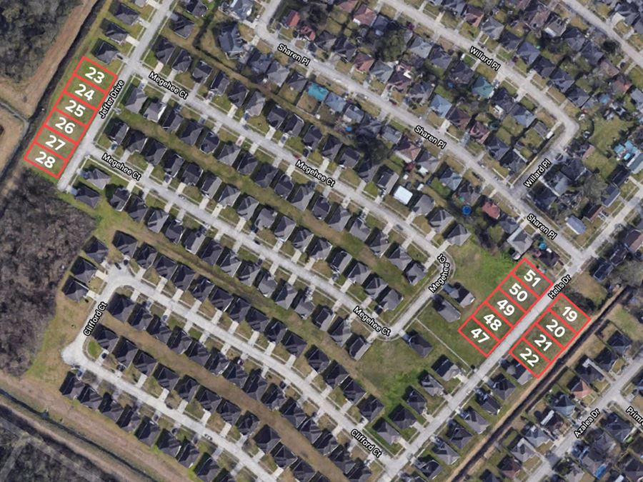 Residential Lot Portfolio in Live Oak Manor Subdivision Helis Dr