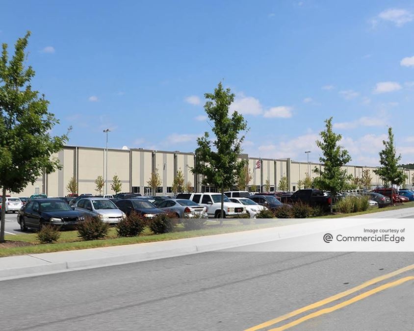 Majestic Airport Center IV Walmart 6055 South Fulton Pkwy Industrial Building