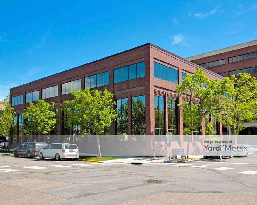 Anoka Office Center 2150 3rd Avenue, Anoka, MN Office Space