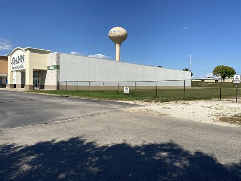 Prewitt Point Unit 19-FS 30,000 SF