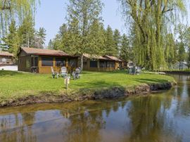 Reed's On The River - Cabin 3
