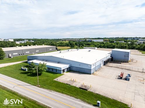 46,583 SF Industrial Facility w/ ±4 AC Concrete Yard