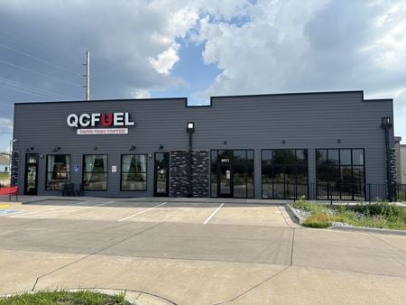 Retail space for Sale at 4650 Utica Ridge Rd in Davenport