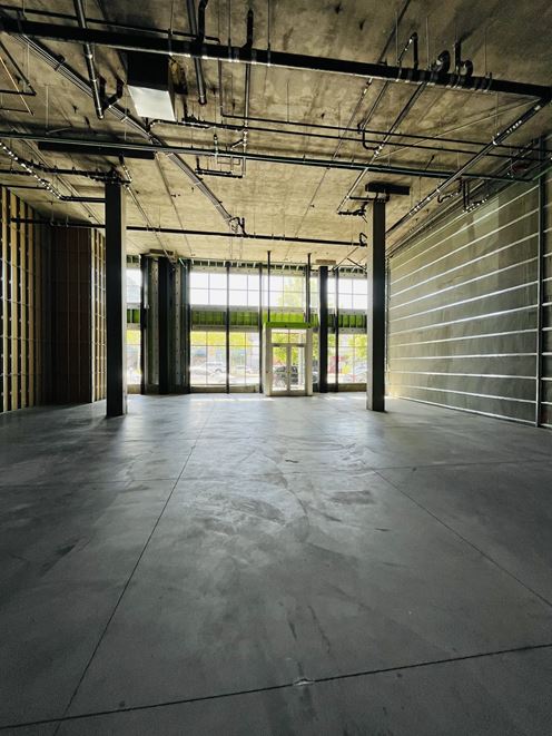 3093 Broadway